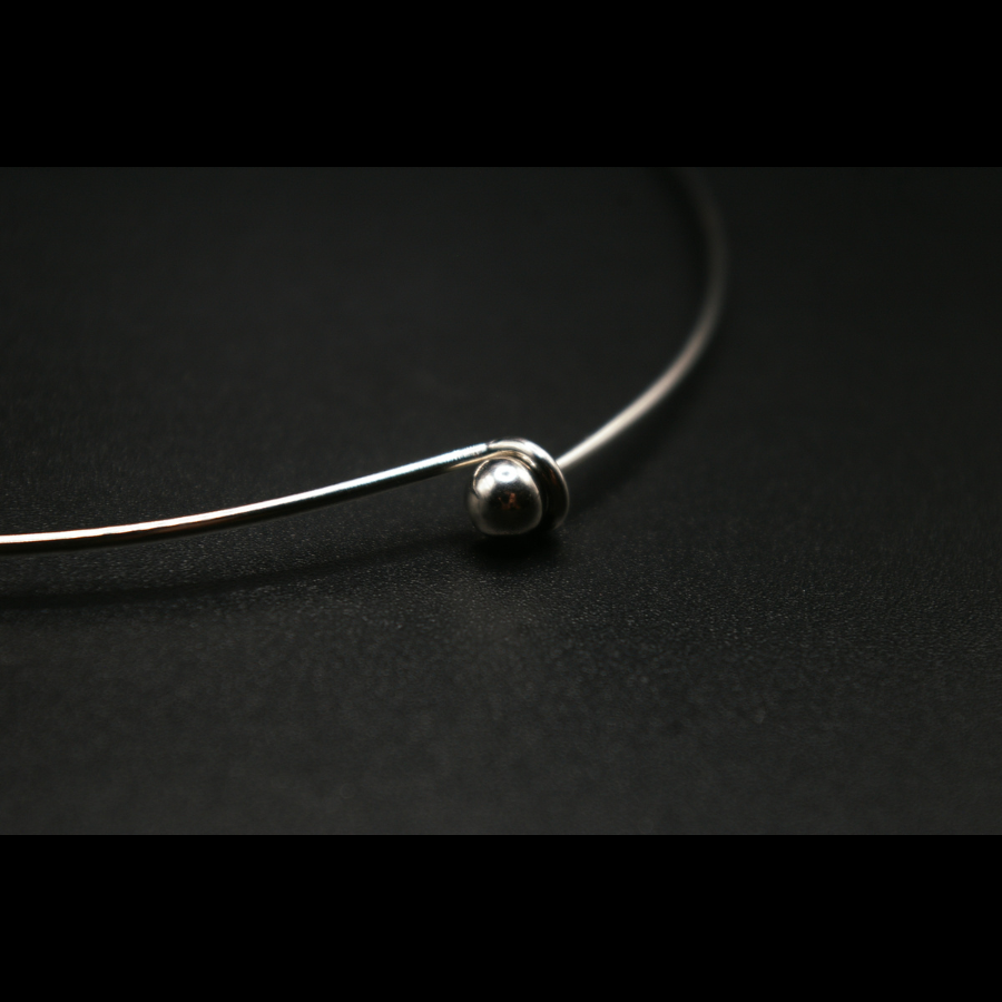 ELARIS_COLLIER_ARTISANAL_GRAINES_008