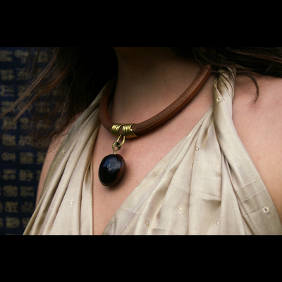 ISIS_COLLIER_ARTISANAL_NUPIYA_ARTEMIS_CREATION_BIJOUX_ESOTERIQUES_001