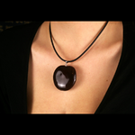 ENTADA_COLLIER_ARTISANAL_NUPIYA_ARTEMIS_CREATION_BIJOUX_ESOTERIQUES_002