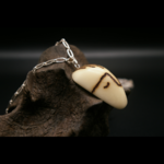 AKARUIO_COLLIER_ARTISANAL_GRAINES_002