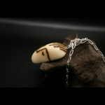 AKARUIO_COLLIER_ARTISANAL_GRAINES_004
