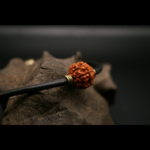 RED_RAKSHA_BRACELET_ARTISANAL_GRAINES_003