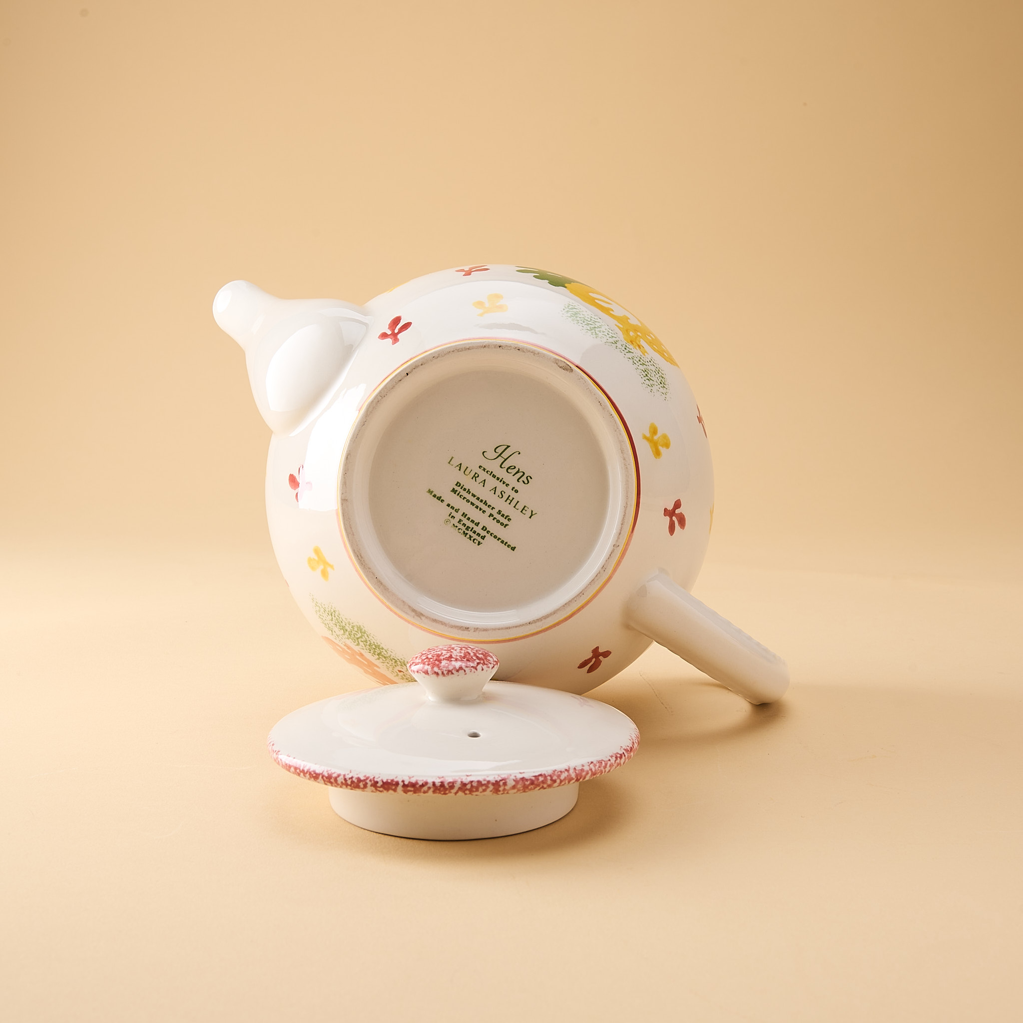 Vaisselle ancienne théière Laura Ashley