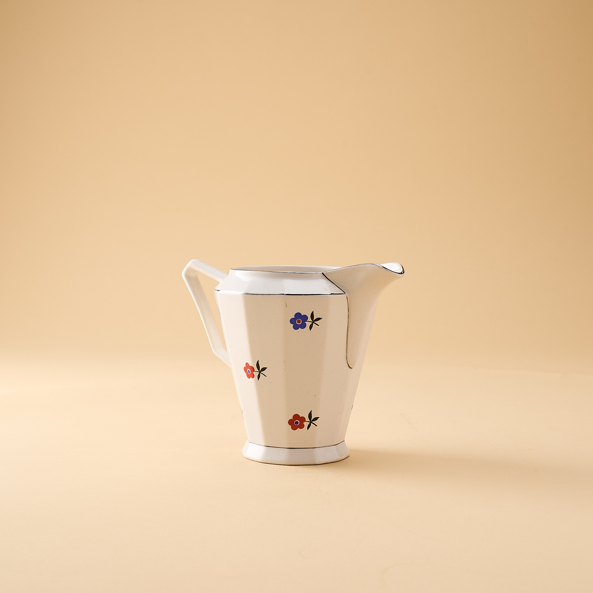 Vaisselle ancienne Pot à lait Digoin