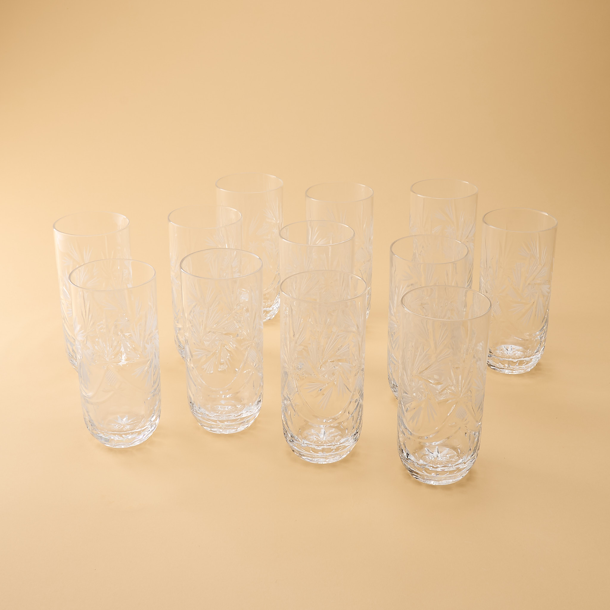 vaisselle ancienne verres taillés en cristal