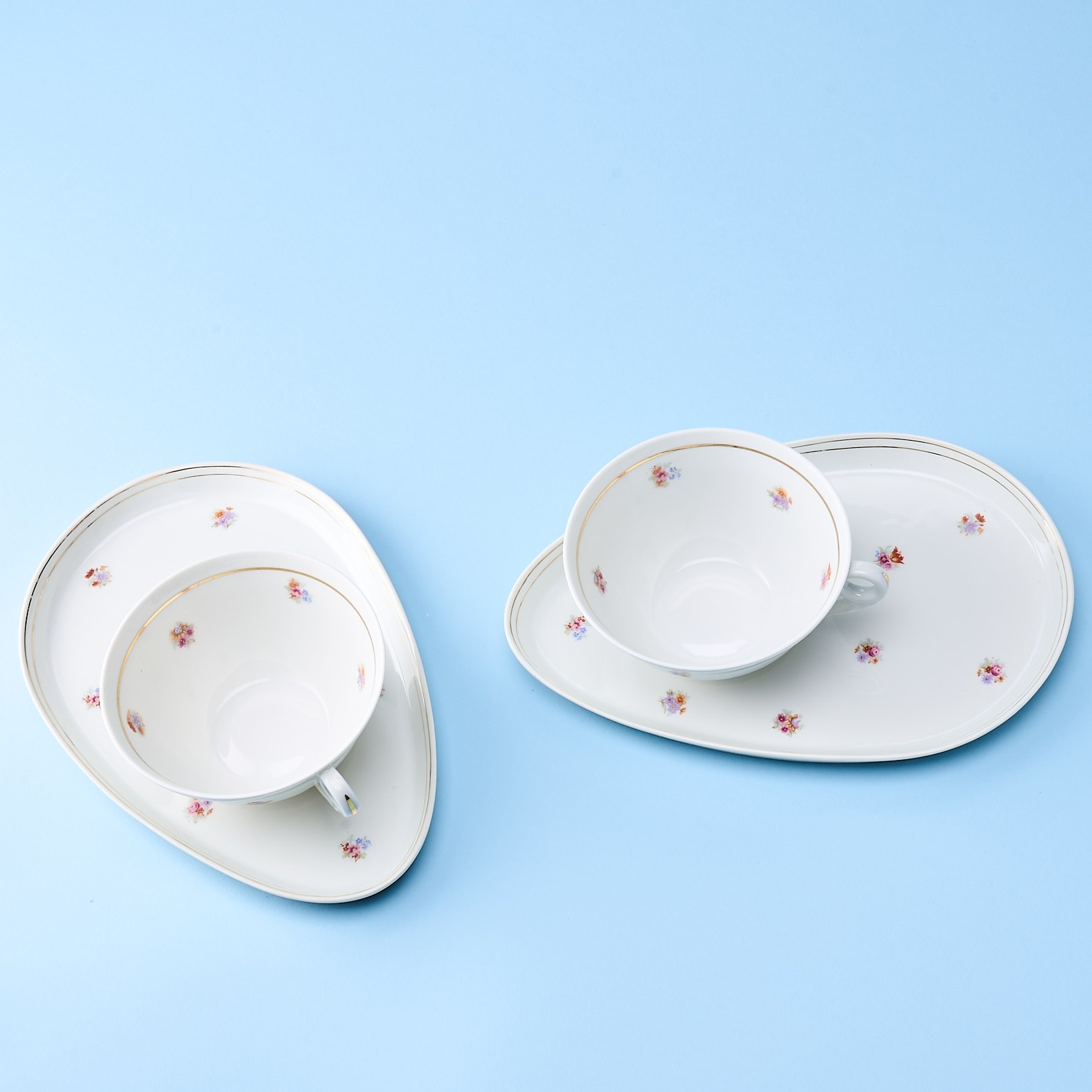 vaisselle ancienne tasses à thé en porcelaine