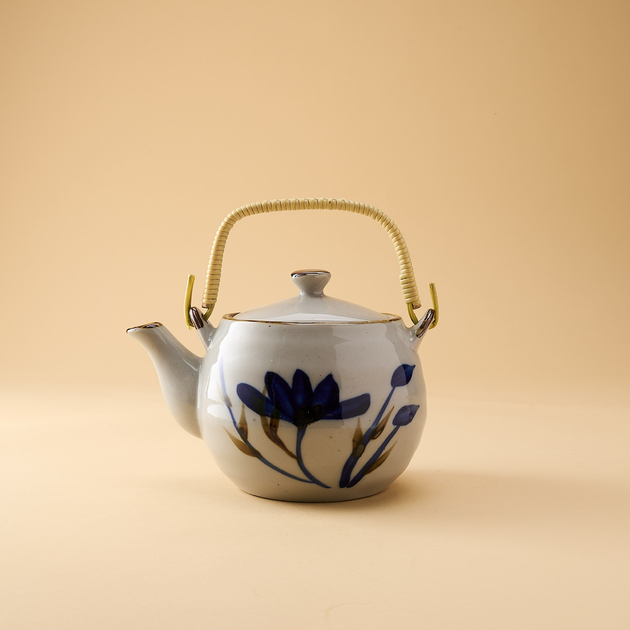 Vaisselle ancienne théière
