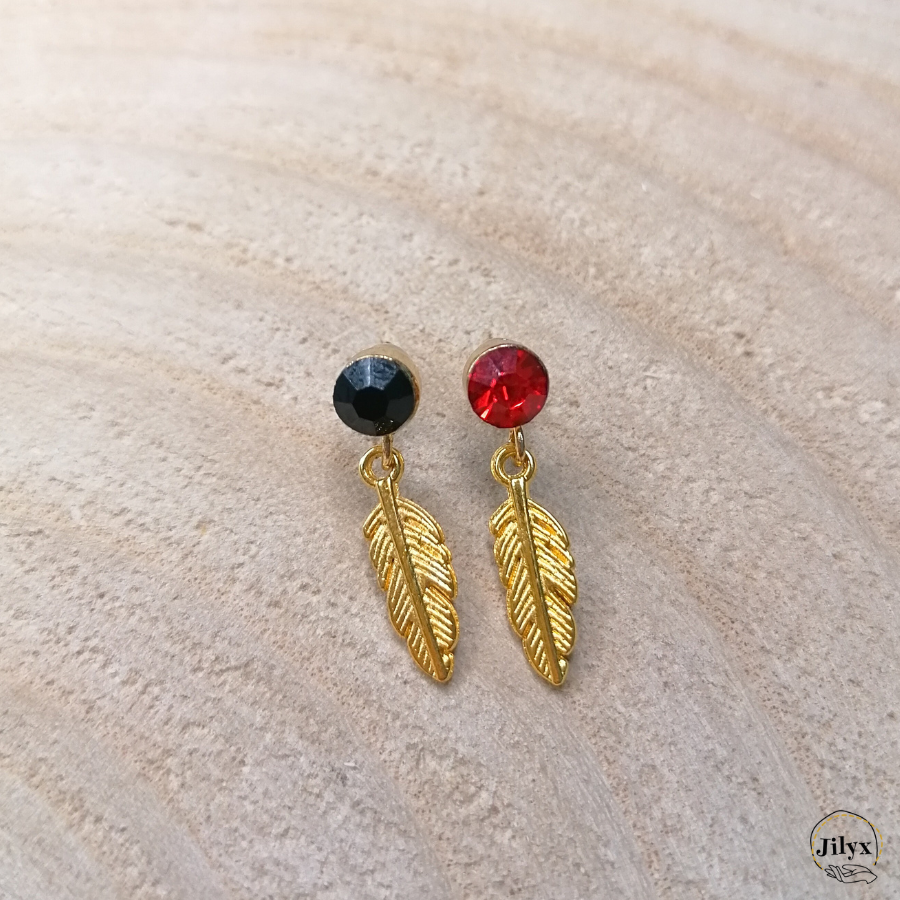 Boucles d'oreilles plume noir et rouge bois