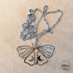 Collier papillon argenté bois