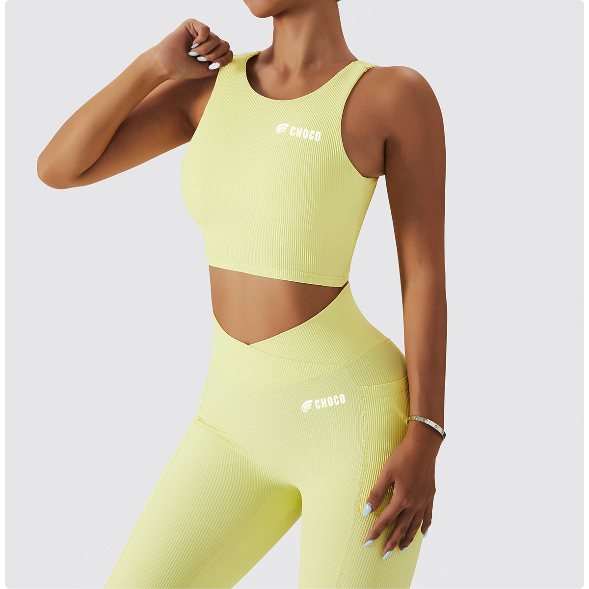 sleeveless top with leggings (10)