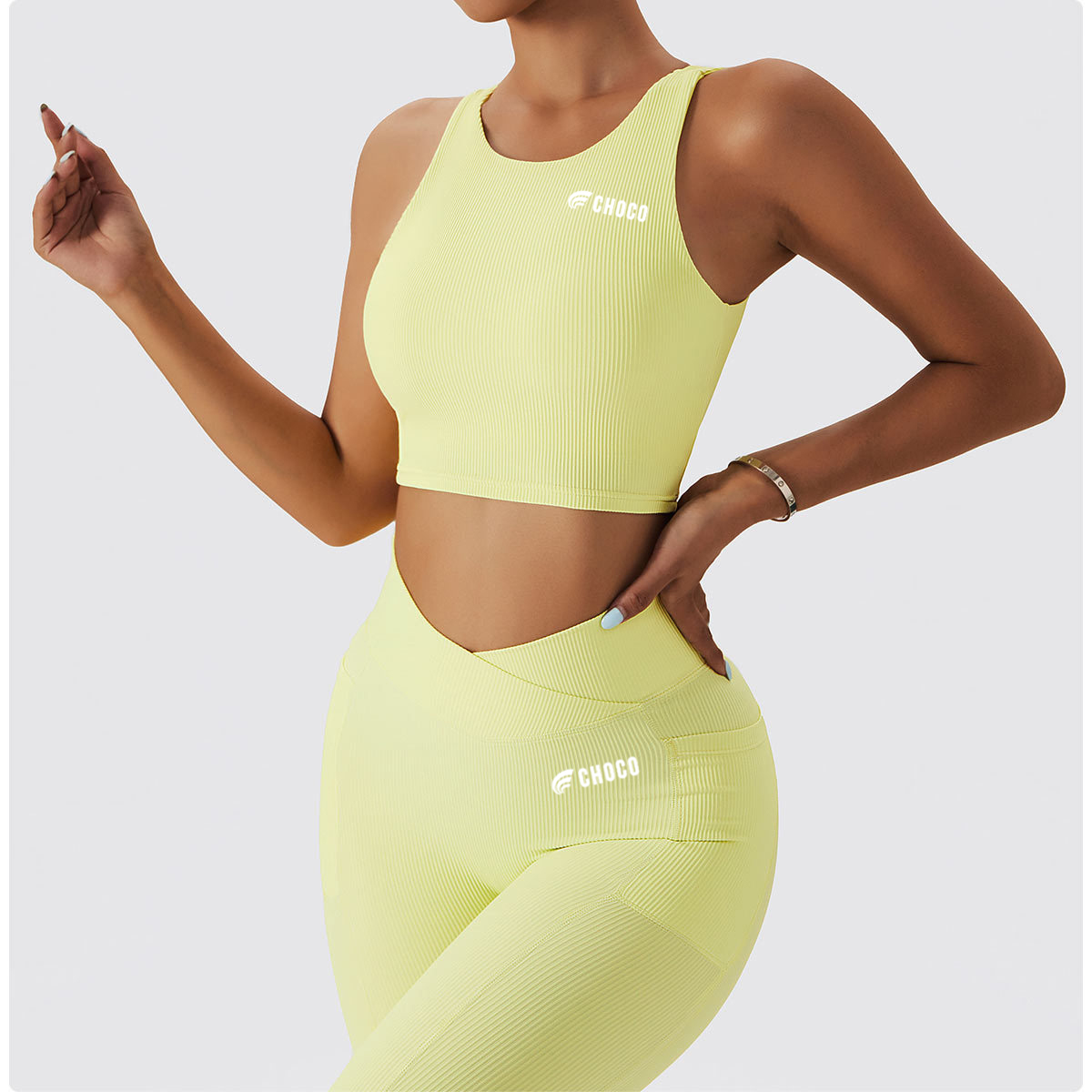 sleeveless top with leggings (8)
