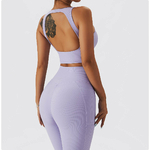 sleeveless top with leggings (4)