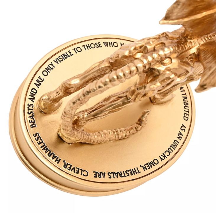 figurine gold thestral 3
