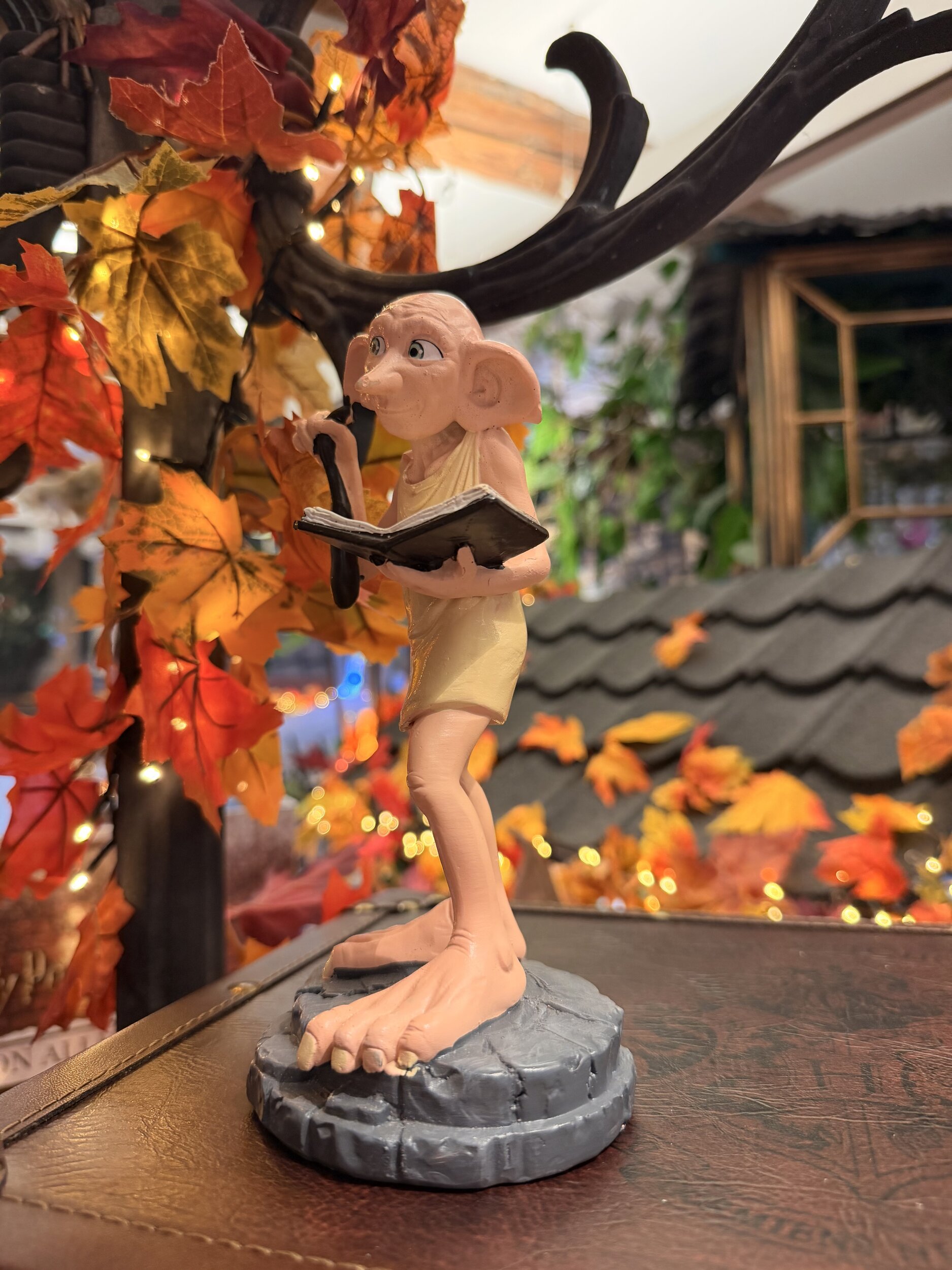 Statue_3D_Dobby_avec_chaussette_HP24454_4