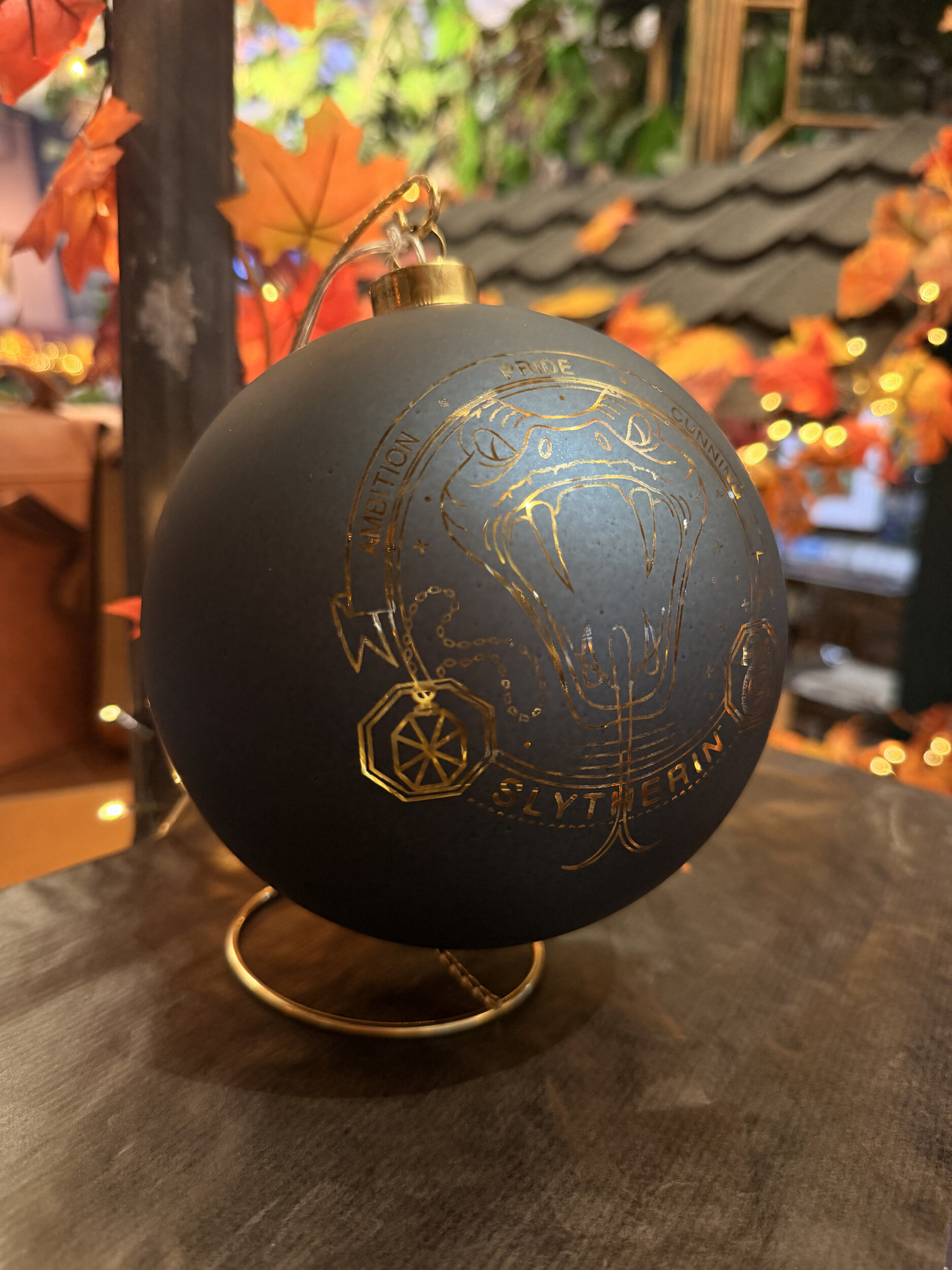 Grande_Boule_de_Noël_Serpentard_HP24330_2