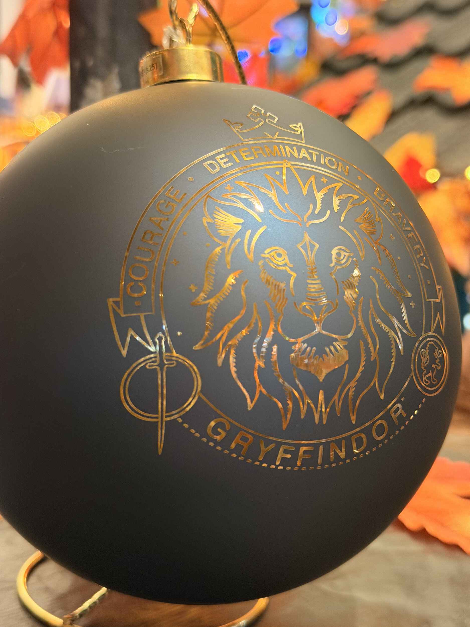 Grande_Boule_de_Noël_Gryffondor_HP24325_3
