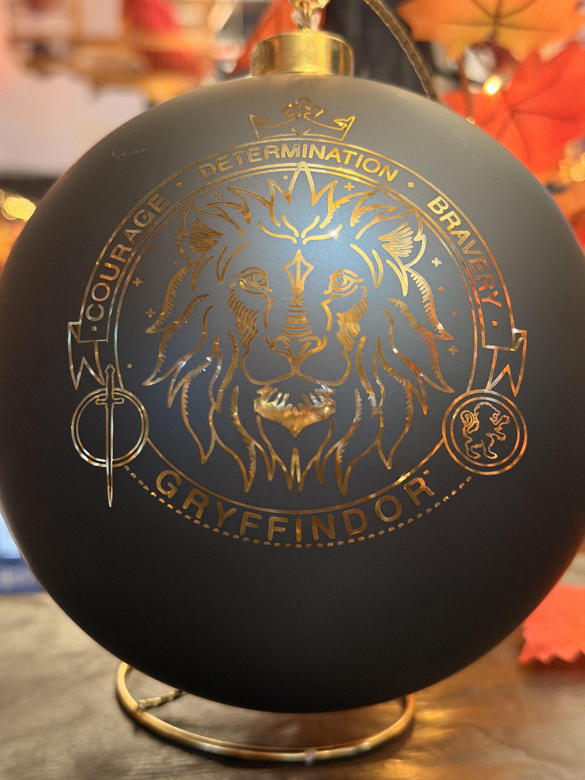 Grande_Boule_de_Noël_Gryffondor_HP24325_4