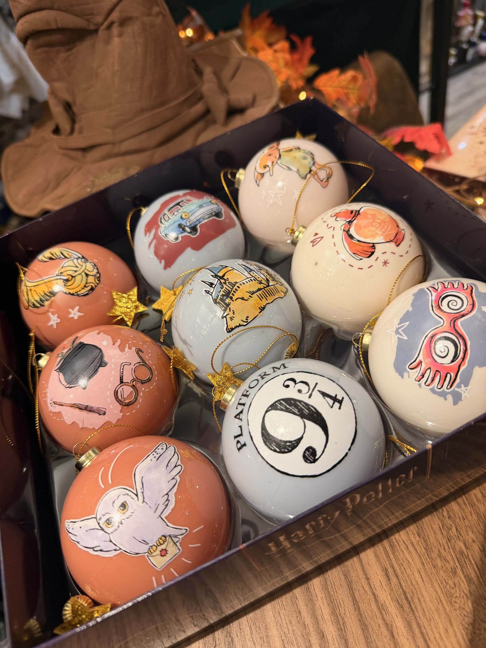 Boite_de_9_boules_de_Noël_Charm_HP24903_2