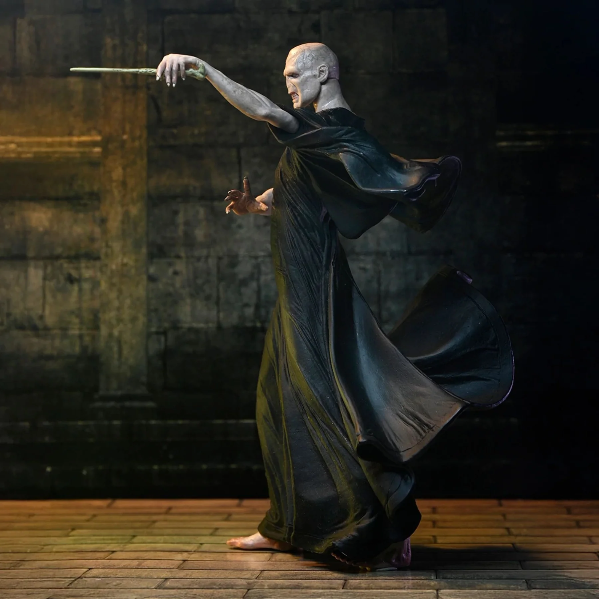 figurine_action_voldemort_NECA60549_5