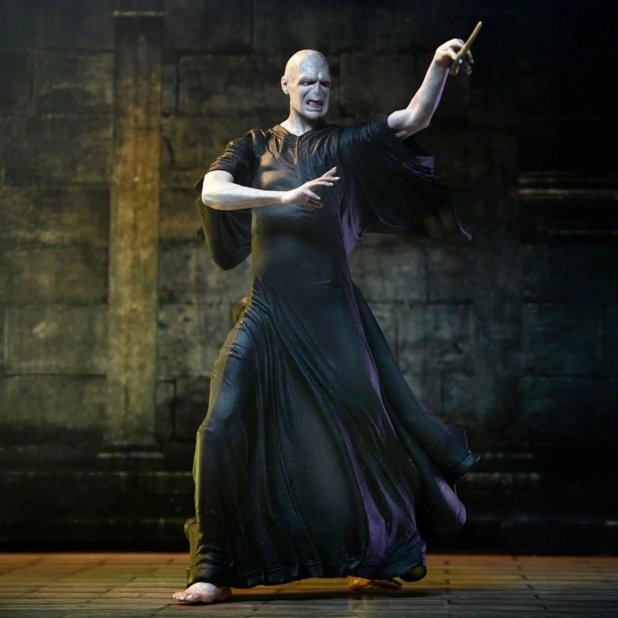 figurine_action_voldemort_NECA60549_1
