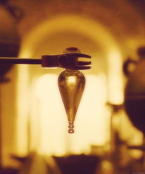 Felix Felicis - Pendentif et support - NN8599