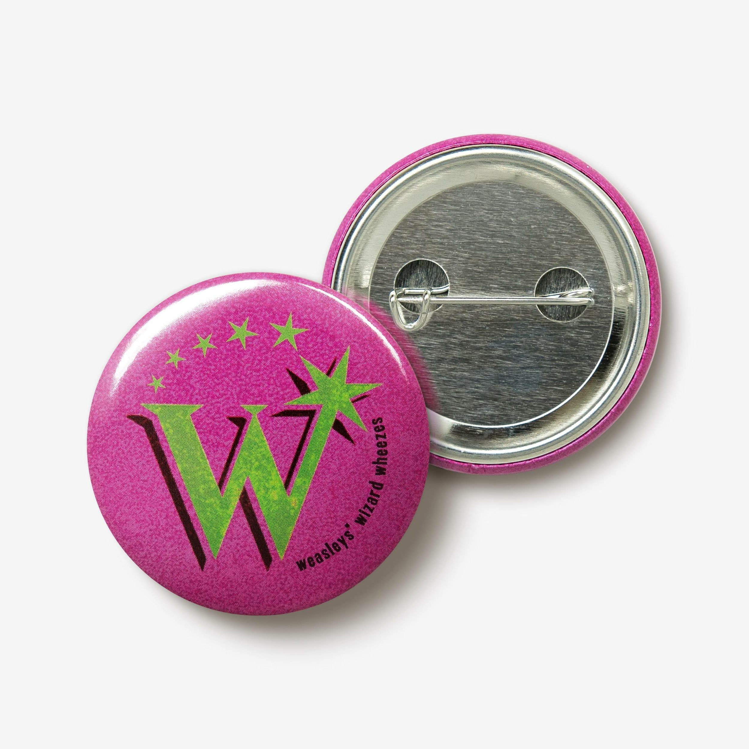 Pins Logo Weasley, Farces pour Sorciers Facétieux - MinaLima - Harry Potter HPBB20(3)