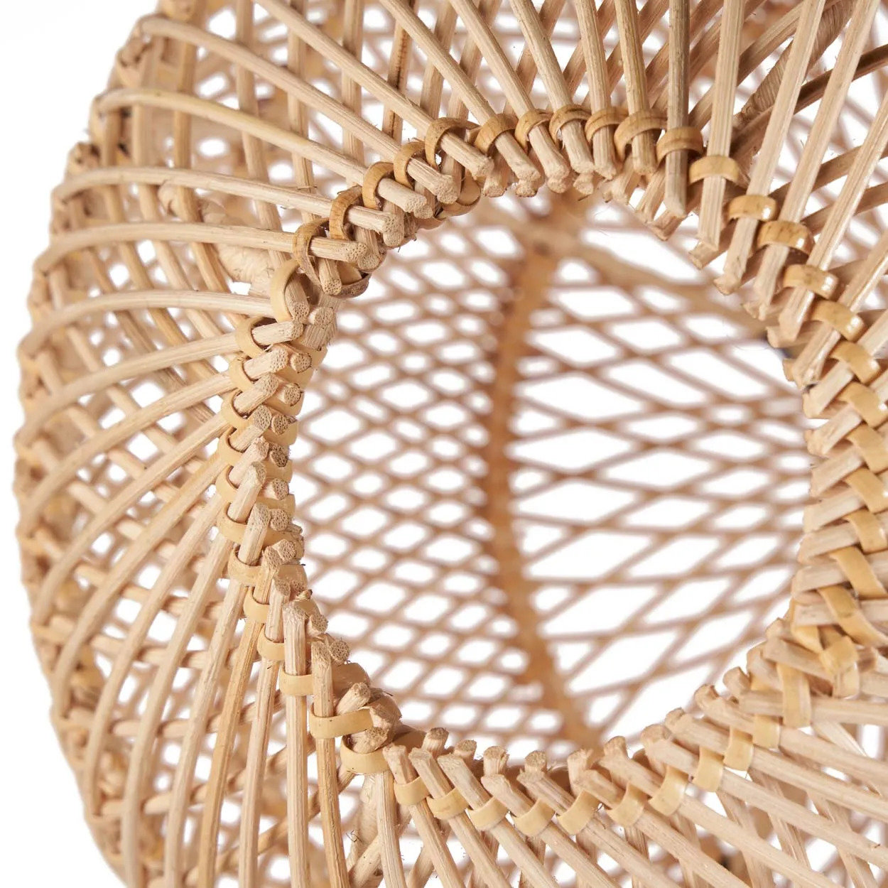 Luminaire rond en rotin