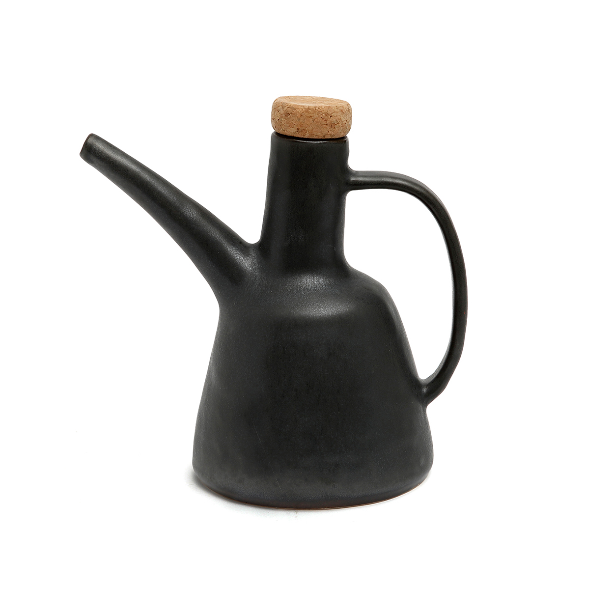 Bouteille à huile d’olive noire en grès, vue de profil avec son anse et son bec verseur.