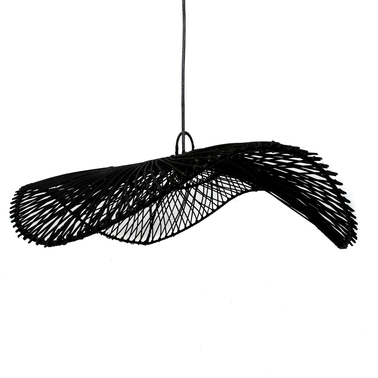 suspension chapeau noir
