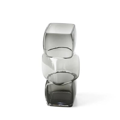 Vase en verre cubique noir