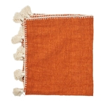 Jeté de lit terracotta avec coutures beiges et froufrous en pompons beiges