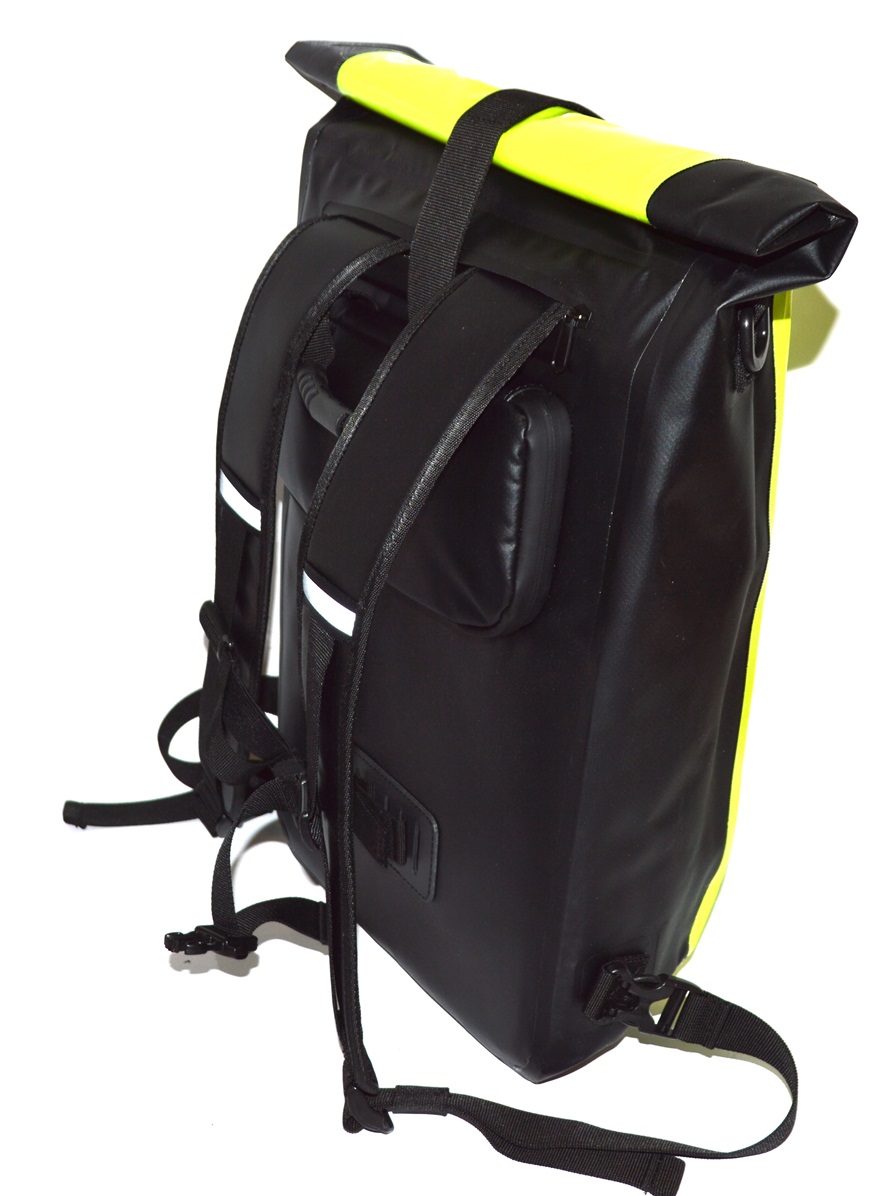 sacoche_arriere_sac_a_dos_fixation_porte_bagage_etanche_25l_exs_3