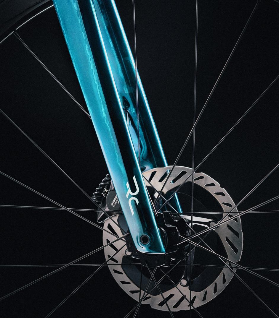 specialissima_rc_dura_ace_di2_velo_serie_limitee_140th_anniversaire_bianchi_5