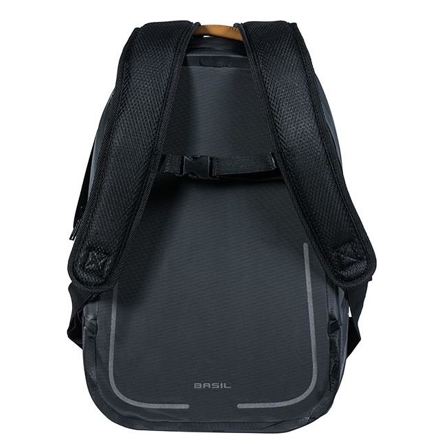 sacoche_arriere_sac_a_dos_urban_dry_backpack_hook_on_system_17l_noir_c9452249_basil_2