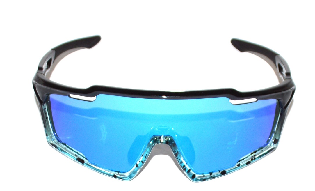 amsterdam_lunettes_miror_bleue_outdoor_master_2