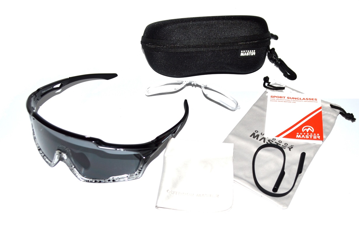 amsterdam_lunettes_polarized_noire_outdoor_master_6