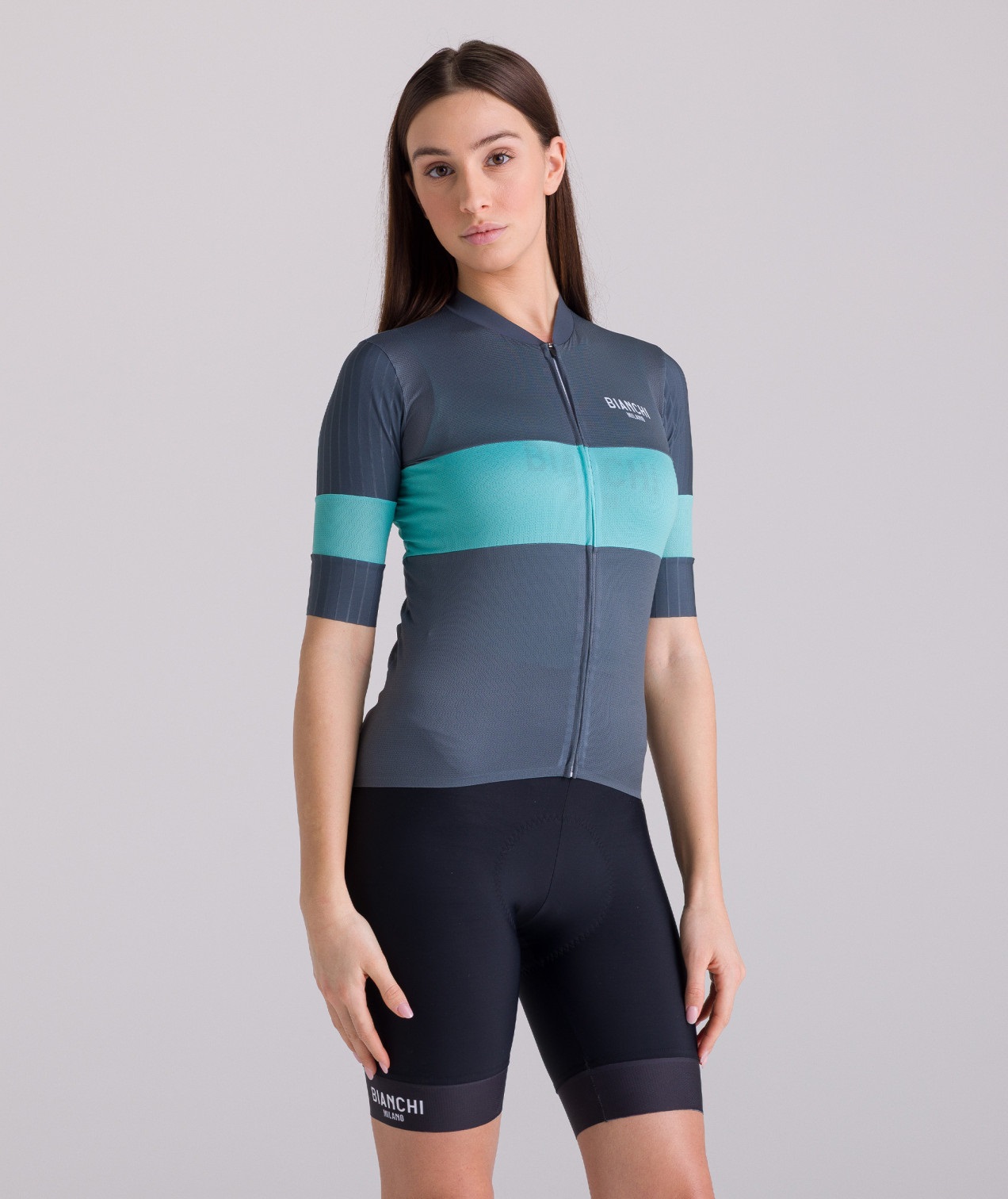 Bianchi Milano présente sa collection de vêtements pour l’automne/hiver