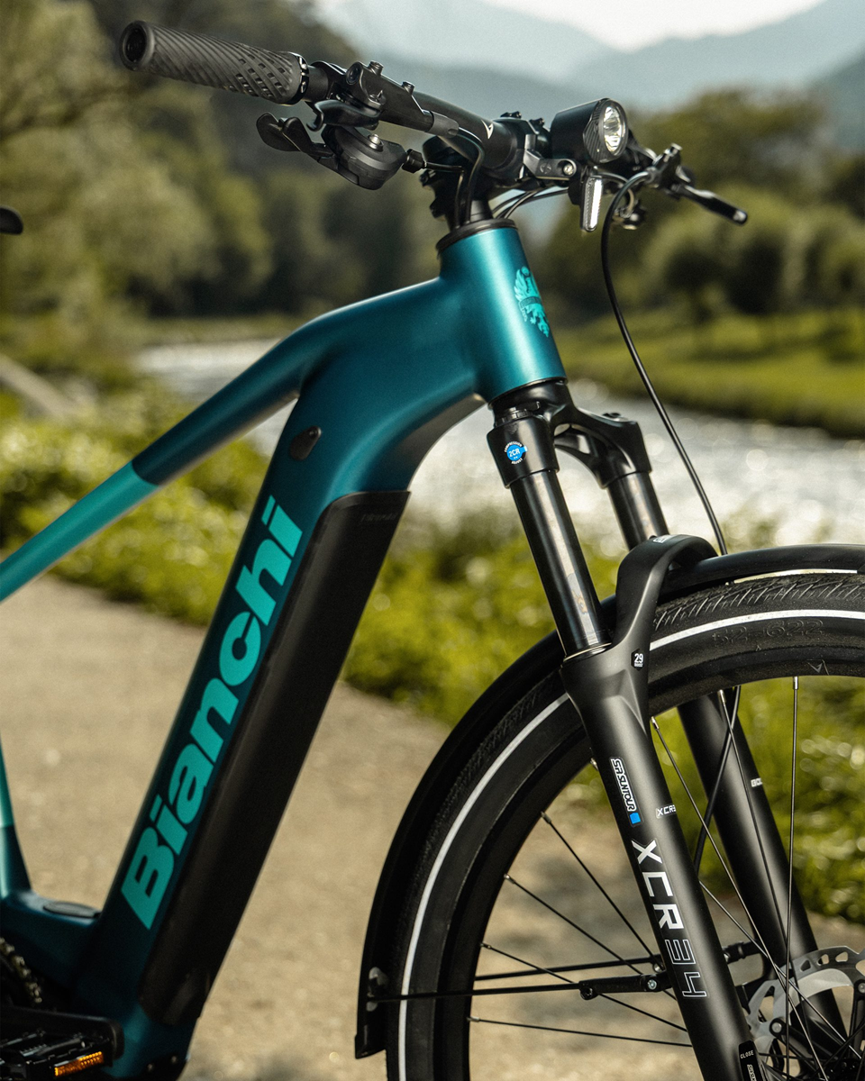 t_tronik_x_9_2_deore10v_trekkinvg_vtc_electrique_celeste_fonce_metallic_mat_yn_bianchi_2026_3