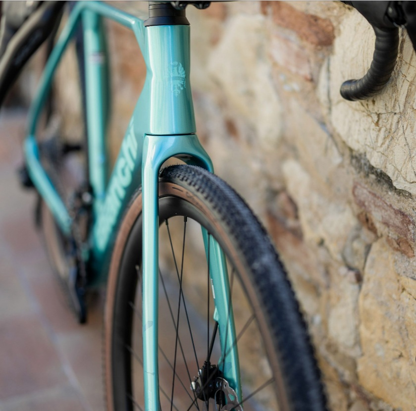 Impulso_gravel_carbone_bianchi_2026_10