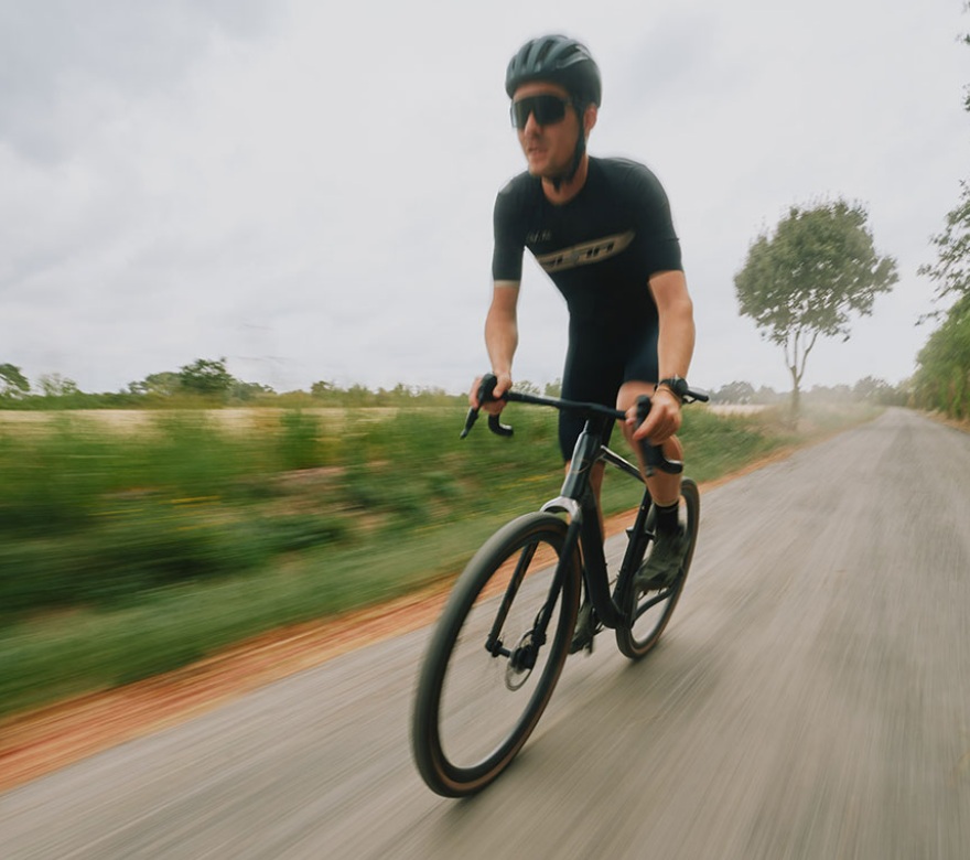 venture_air_finest_velo_gravel_carbone_sunn_2026_4