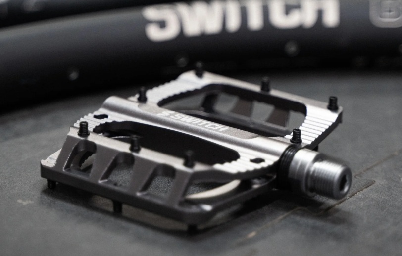 Freeride_pédales_vtt_bmx_9_16_gris_switch_5