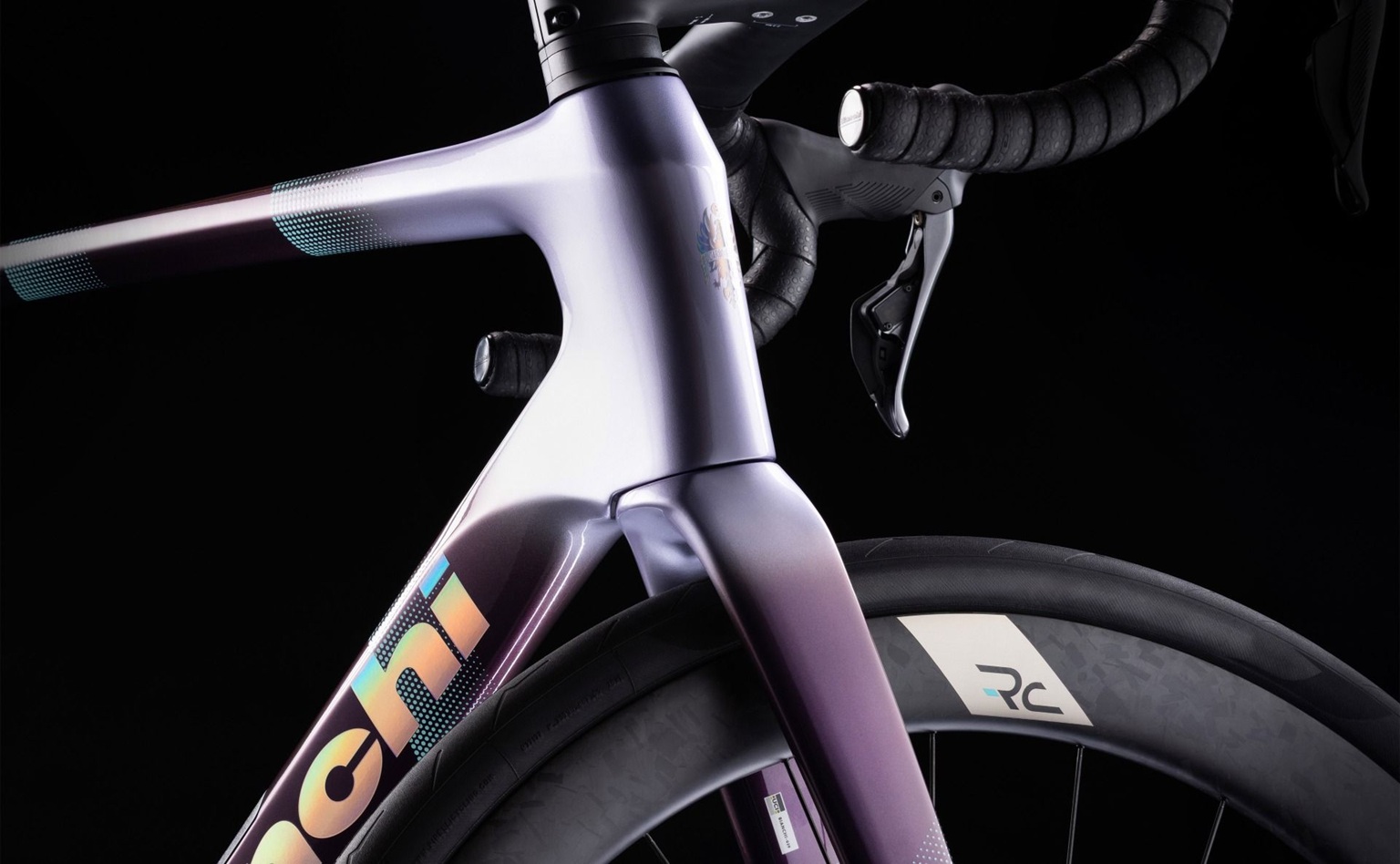 Infinito_launch_edition_velo_violet_iz_bianchi_2026_2