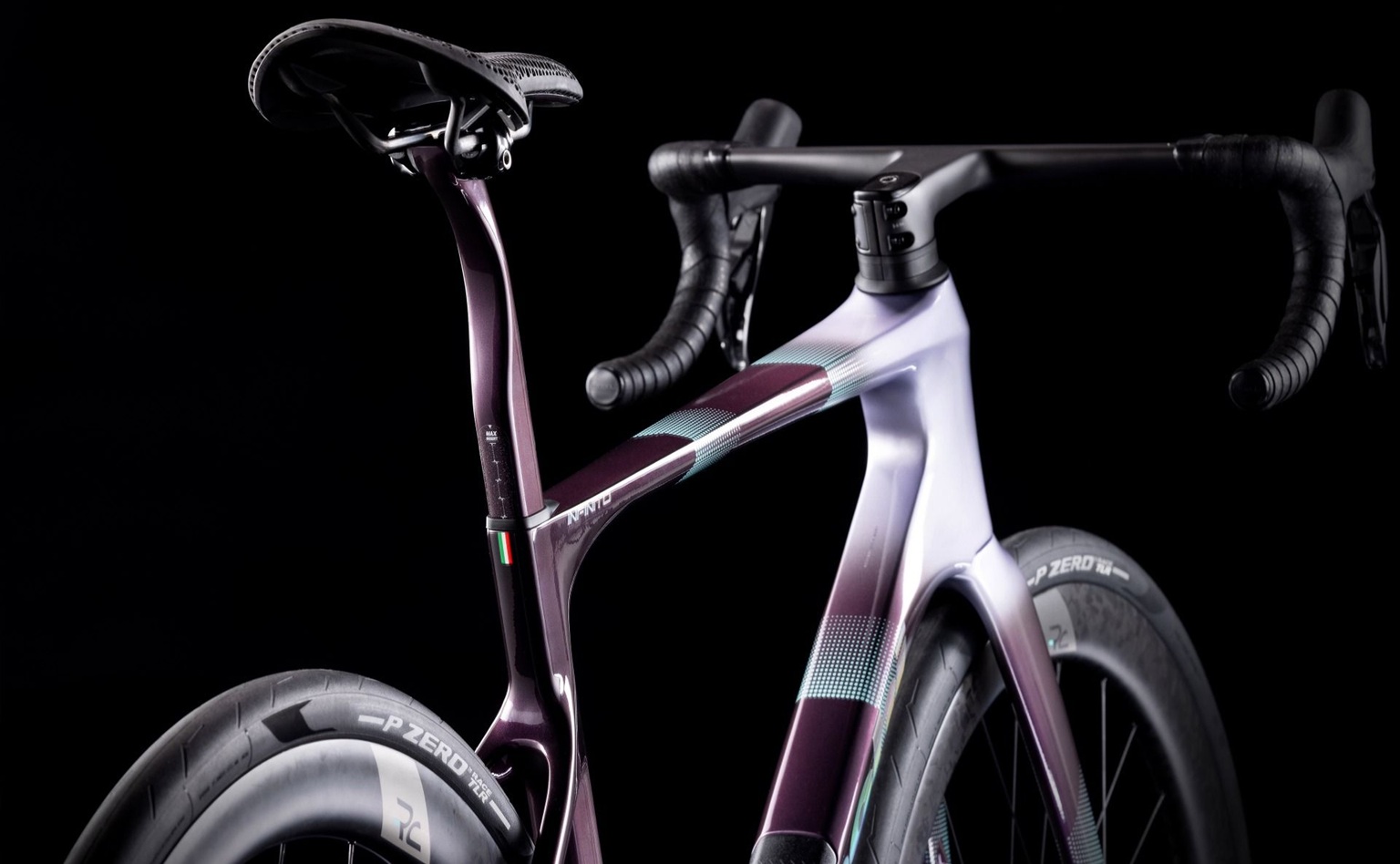 Infinito_launch_edition_velo_violet_iz_bianchi_2026_5