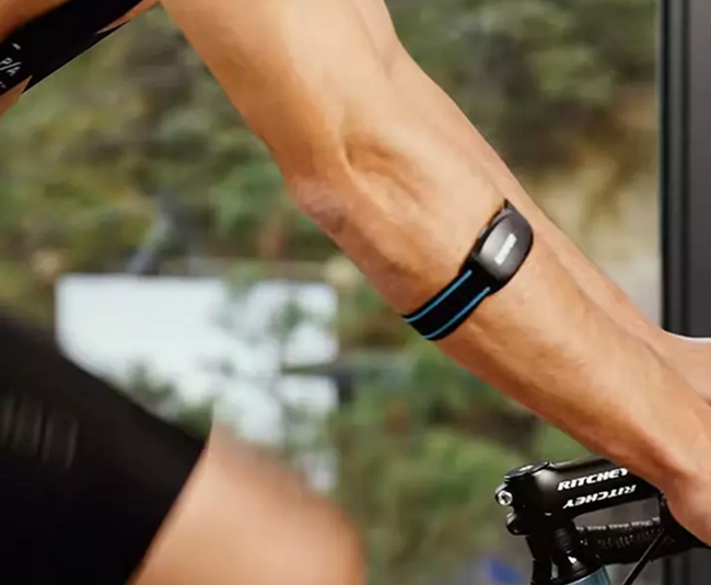 Ceinture cardiaque au poignet HR70 IGPSPORT