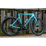 e_oltre_velo_electrique_route_mahle_x30_250wh_bianchi_5
