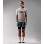 lifestyle_gravel_gants_bianchi_4