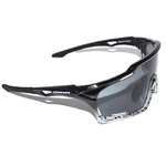 amsterdam_lunettes_polarized_noire_outdoor_master_3