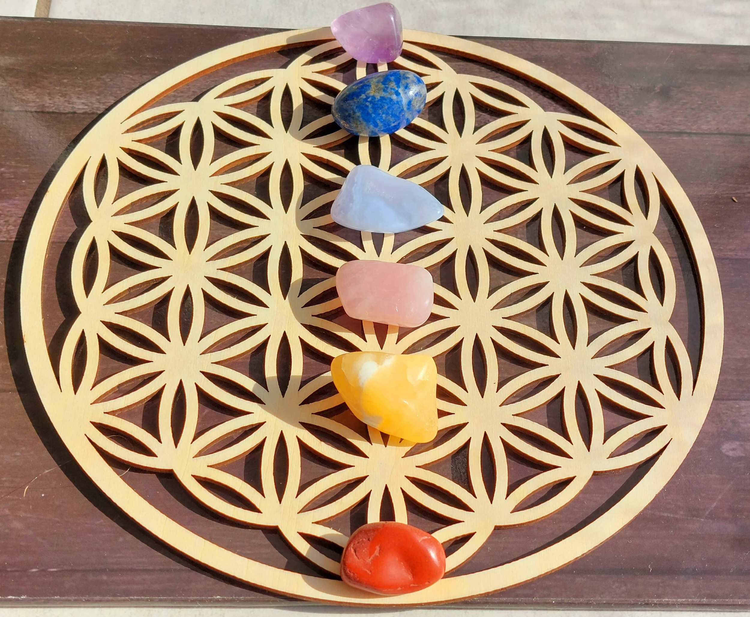 fleur-de-vie-20cm-cristal-color-pierres-naturelles-7-chakras-2