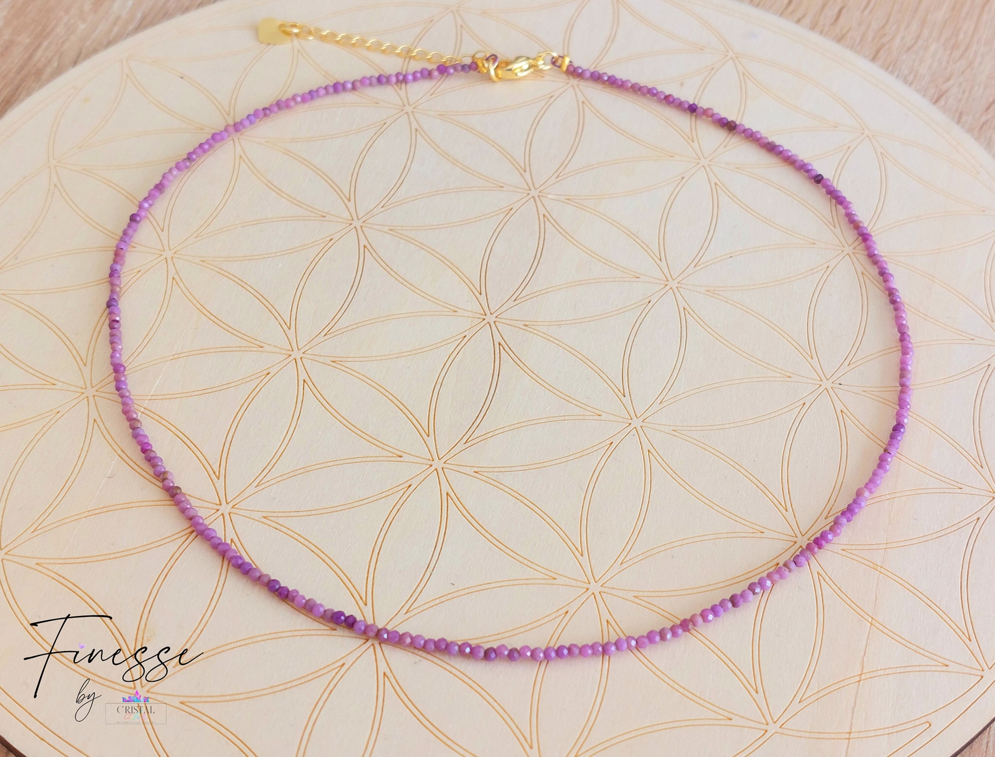 collier-ras-du-cou-perles-pierres-naturelles-lepidolite-cristal-color
