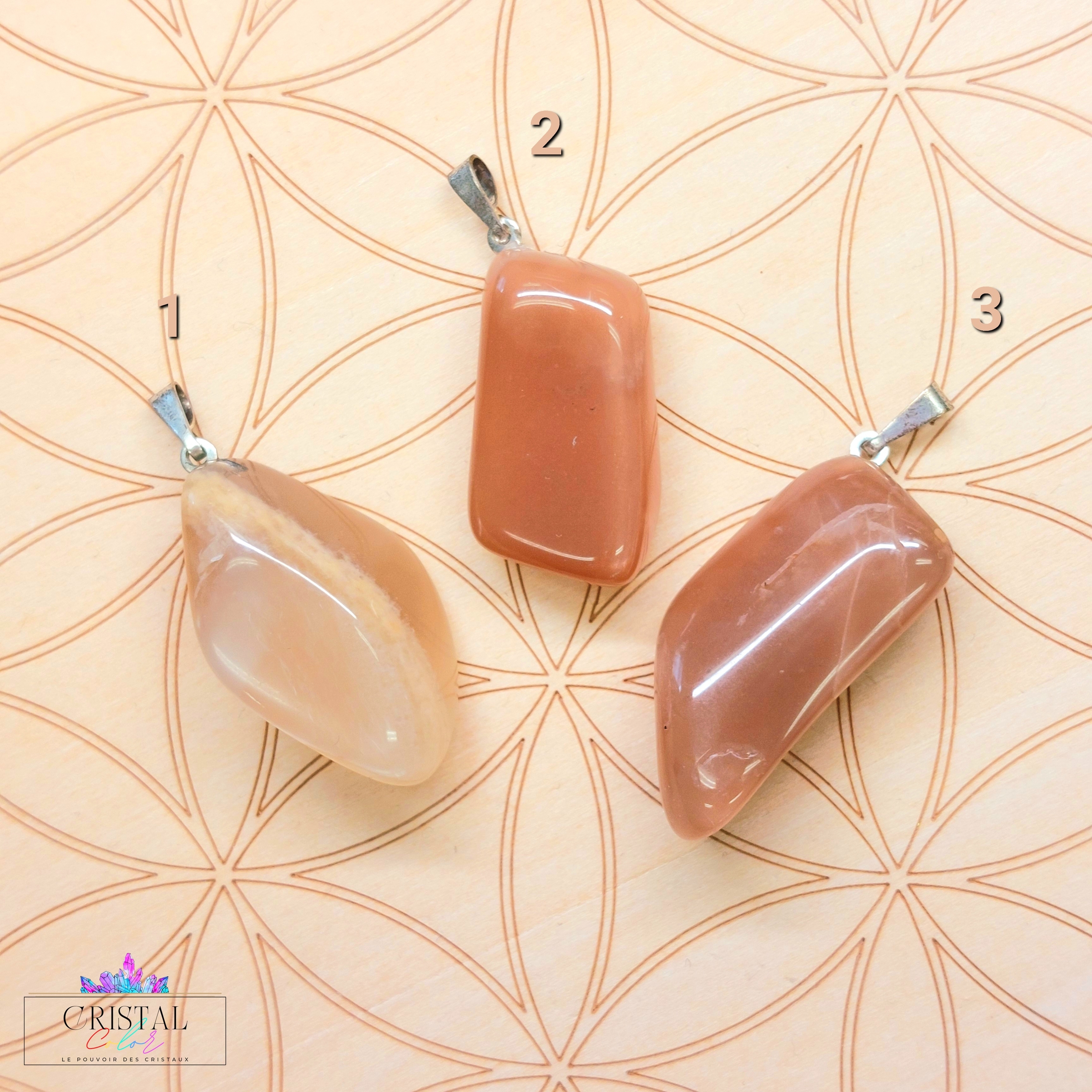 pendentif-pierres-roulees-pierre-de-lune-pierre-naturelle-cristal-color-le-pouvoir-des-cristaux
